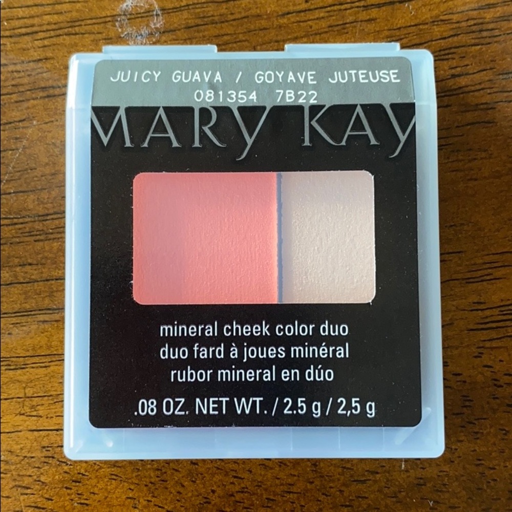 Mary Kay blush